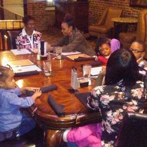 Meet your Posher, Leon